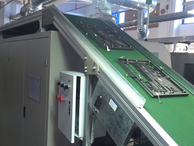 皮帶式輸送線VS滾筒式輸送線：一場關于效率與成本的抉擇